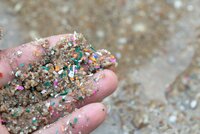 Environmental threat of the transport of plastic pellets